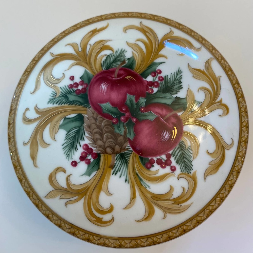 Mikasa Holiday Orchard Round Bowl‎ with Lid